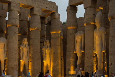 Echoes of the Pharaohs: Eine spektakuläre Licht- und Ton Show im Karnak Tempel