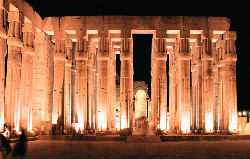 Echoes of the Pharaohs: Eine spektakuläre Licht- und Ton Show im Karnak Tempel