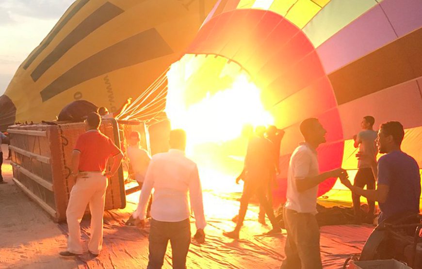 Heißluftballon Ausflug über der Historischen Stadt Luxor