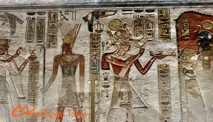 Entdecken Sie die faszinierendsten Luxor Touren und erleben Sie weltberühmte Tempel, Königsgräber, Nilkreuzfahrten und die beeindruckende Geschichte des alten Ägyptens.